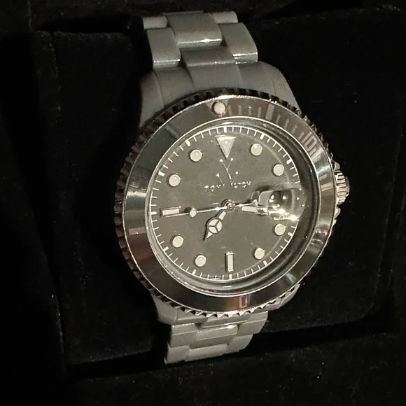 Toy Watch - Picture 2 of 6